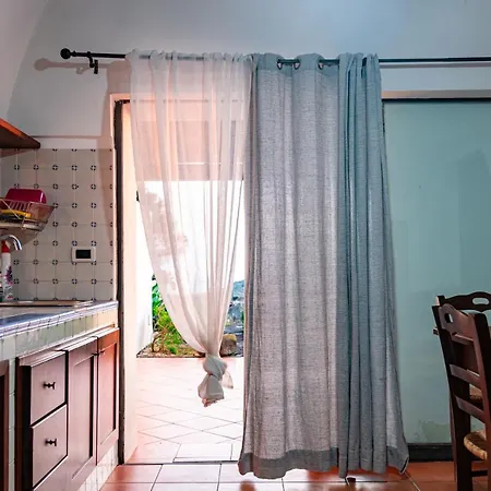 Dammusi Uliveto Holiday home *