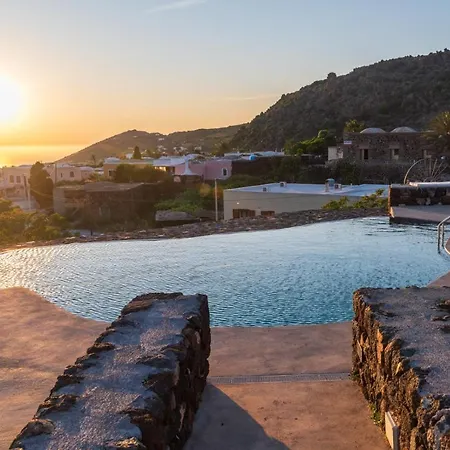 Holiday home Dammusi Uliveto