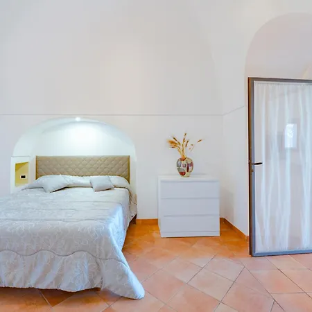 Dammusi Uliveto Holiday home