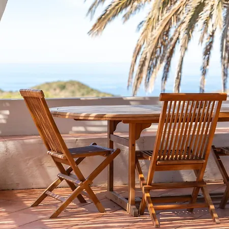 Holiday home Dammusi Uliveto Scauri (Sicily)