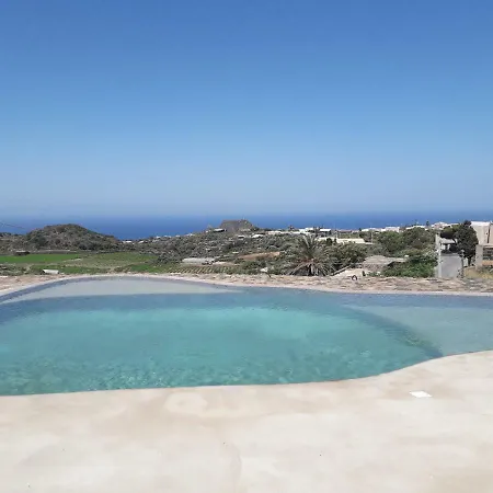 Dammusi Uliveto Scauri (Sicily)